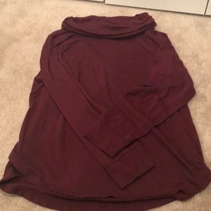 Joan Vass Burgundy Long Sleeve Turtleneck Sweater